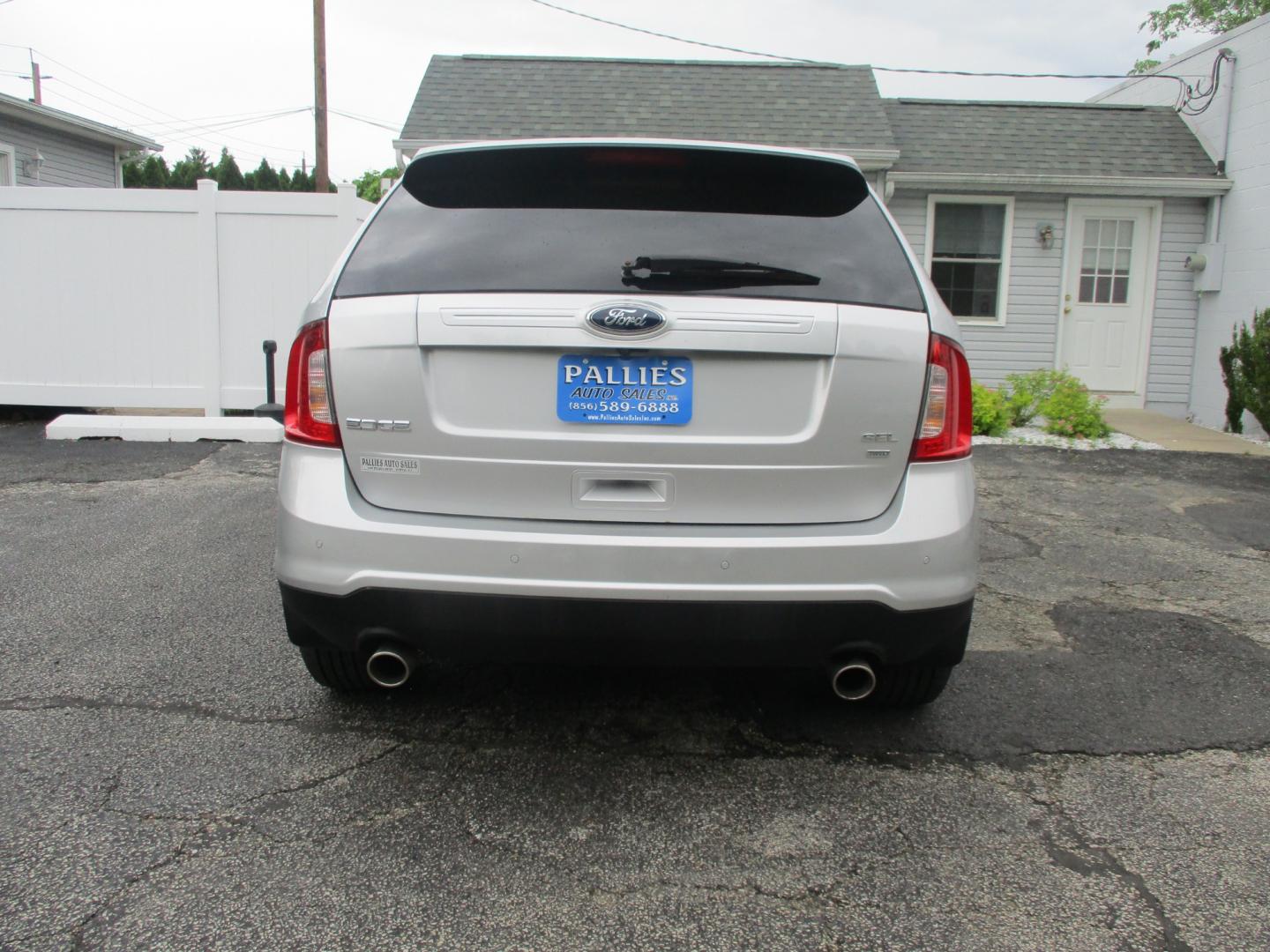 2013 SILVER Ford Edge (2FMDK4JC0DB) , AUTOMATIC transmission, located at 540a Delsea Drive, Sewell, NJ, 08080, (856) 589-6888, 39.752560, -75.111206 - Photo#6